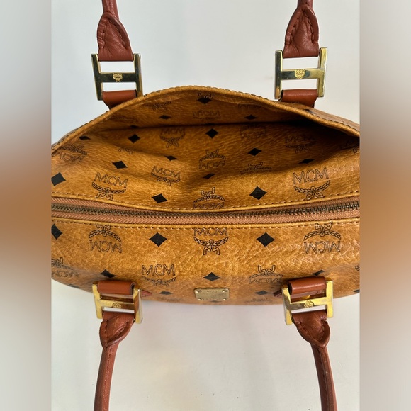 MCM Visetos Leather Vintage 2Way Shoulder Hand Bag - Picture 7 of 14